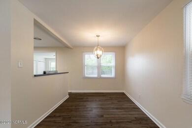 309 Woodhaven Dr, Jacksonville, NC 28540 - photo 6