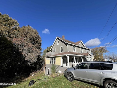 39 Circular Ave, Pittsfield, MA 01201 - photo 3