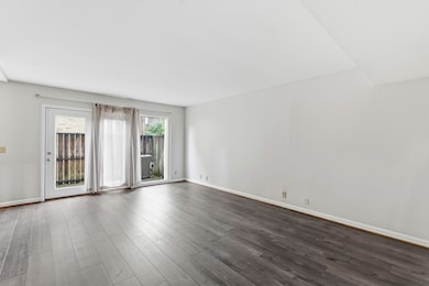 2116 Hobbs Rd unit G6, Nashville, TN 37215 - photo 2