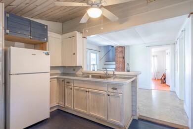 12 Evergreen Ave, Old Orchard Beach, ME 04064 - photo 5