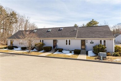 Quaint, 4 unit ground level complex