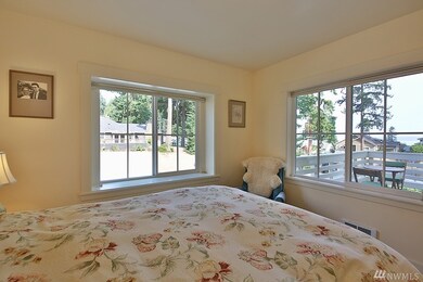 1092 Village Loop, Langley, WA 98260 - photo 4