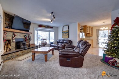 1801 State St, Anchorage, AK 99504 - photo 3