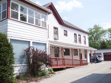 84 Grove St, Rutland, VT 05701 - photo 3