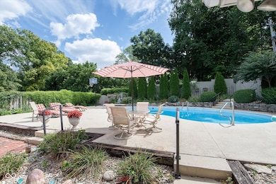 253 Brierley Way, Carmel, IN 46032 - photo 4