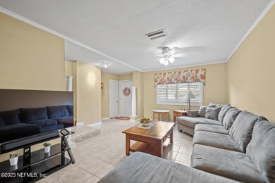 6920 Holiday Rd N, Jacksonville, FL 32216 - photo 5