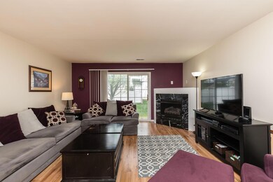 4664 Shalers Dr-03