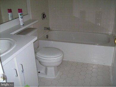 4 Oneill Ct, Lawrence Township, NJ 08648 - photo 7