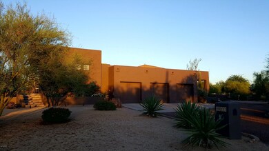 Exterior  (4)
