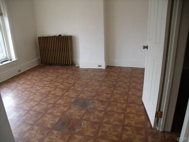 unlisted-address, Allentown, PA 18101 - photo 4