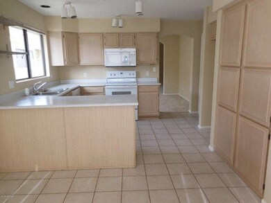 818 E Rosemonte Dr, Phoenix, AZ 85024 - photo 6