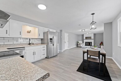 411 Highland Ave, Ossian, IN 46777 - photo 7