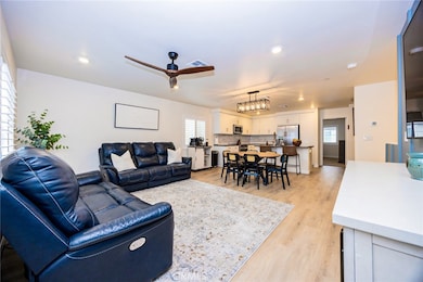 19245 Sequoia Grove St, Riverside, CA 92507 - photo 3