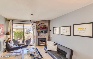 Living Rm