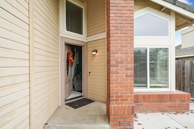 932 Vintage Oak Ave, Galt, CA 95632 - photo 5