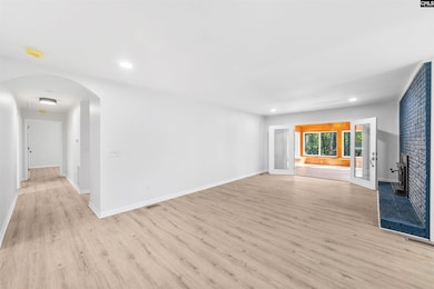 454 Bates Crossing Rd, Travelers Rest, SC 29690 - photo 6