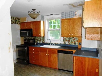 1 School St, Livermore Falls, ME 04254 - photo 2