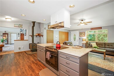 21903 183rd Ave SE, Yelm, WA 98597 - photo 6