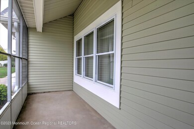 03-ENCLOSED FRONT PORCH