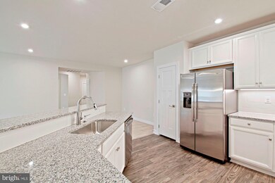 10110 Seattle Slew Ln unit 2C, Laurel, MD 20723 - photo 6