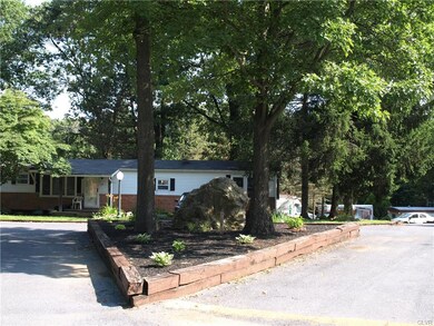 13 Acorn Ln, Boyertown, PA 19512 - photo 3