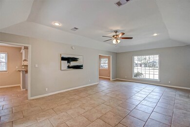 2010 Long Dr, Richmond, TX 77469 - photo 5