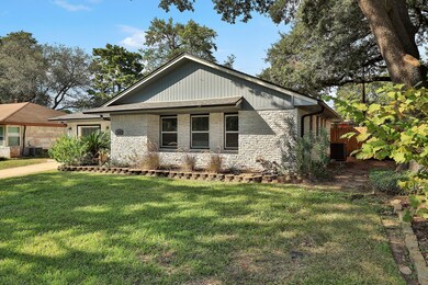 1138 Stonecrest Dr, Houston, TX 77018 - photo 4