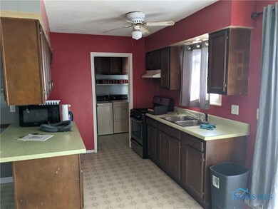 510 S Main St, West Unity, OH 43570 - photo 2