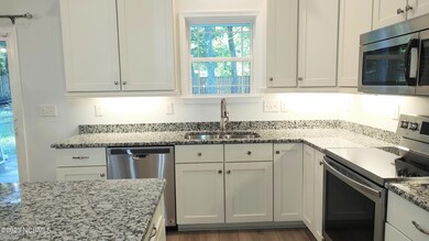 9083 Oak Ridge Plantation Dr SW, Calabash, NC 28467 - photo 4