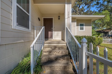 723 Gold Nugget Trail, Tallahassee, FL 32304 - photo 4