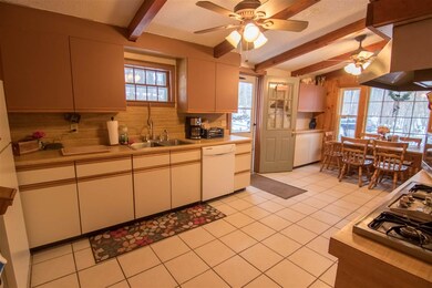 811 Nh Route 49, Thornton, NH 03285 - photo 4