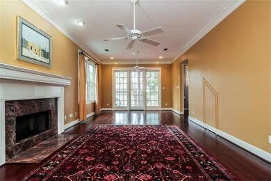 1520 Arlington St, Houston, TX 77008 - photo 7