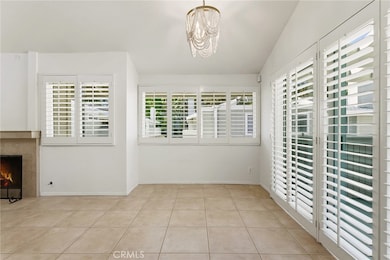 22117 Burbank Blvd unit 7, Woodland Hills, CA 91367 - photo 7