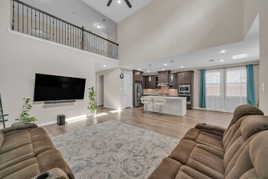 2030 Woodland Pine Ct, Conroe, TX 77384 - photo 6