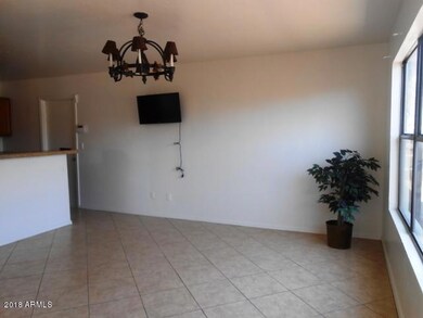 4019 N 87th Dr, Phoenix, AZ 85037 - photo 6