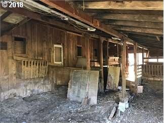 Barn