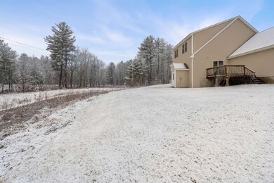 52 W Meadow Ct, Milford, NH 03055 - photo 4