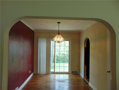 1708 Merle Hay Rd, Des Moines, IA 50310 - photo 4