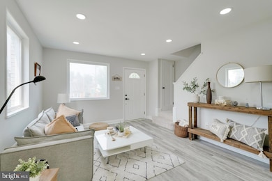 825 Burns St SE, Washington, DC 20019 - photo 6