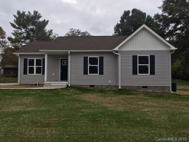 157 E Edison Dr, Statesville, NC 28625 - photo 2