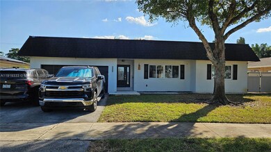 8004 SW 29th St, Davie, FL 33328 - photo 2