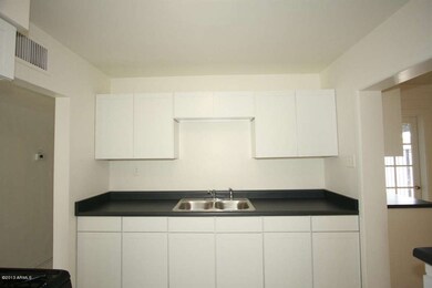 2025 N 28th St, Phoenix, AZ 85008 - photo 6