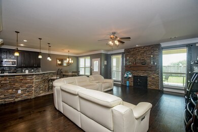 18910 Juniper Bend Ct, Cypress, TX 77429 - photo 6