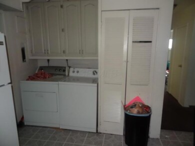 4075 Virginia Cir E, Columbus, OH 43213 - photo 7