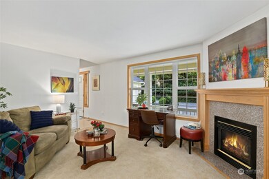 2010 Eskridge Blvd SE, Olympia, WA 98501 - photo 4