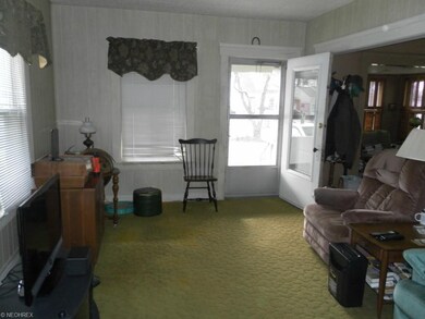 The living room (19 x 11) taken from the stairway 