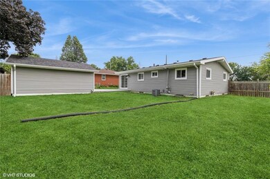 3306 SE 8th St, Des Moines, IA 50315 - photo 4