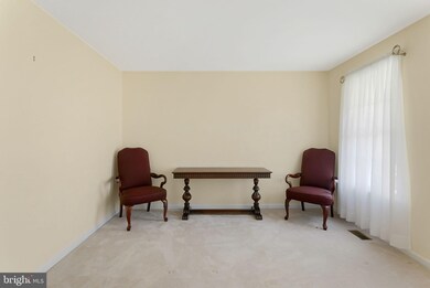 401 Bolingbrook Ct, Purcellville, VA 20132 - photo 5