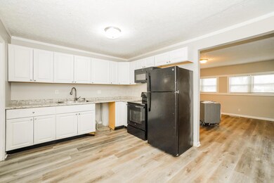 4728 E Livingston Ave, Columbus, OH 43227 - photo 6