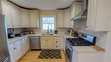 46 Ayer St, Methuen, MA 01844 - photo 6